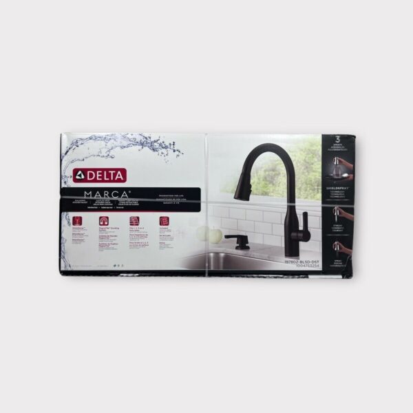 Delta Marca Pull-Down Sprayer Kitchen Faucet w/Shield Spray Matte Bl (SPG058032)