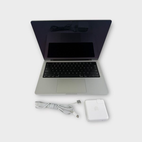 Apple MacBook Pro 14.2" (512GB SSD, Apple M2 Pro, 3.40 GHz, 16GB) Laptop