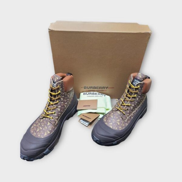 Burberry Men's Arthur TB Monogram Hiking Boots Size Eur 44 (SPG063300)