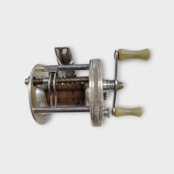 Vintage Heddon "Pal" P-41 Fishing Reel USA