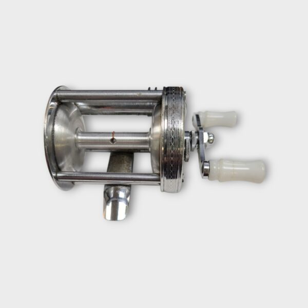 Vintage Engraved Pflueger Summit Fishing Reel 1993L