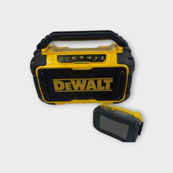 DeWalt DCR010 12v/20v Jobsite Bluetooth Speaker w/1.7Ah Battery DCBP (SPG064469)