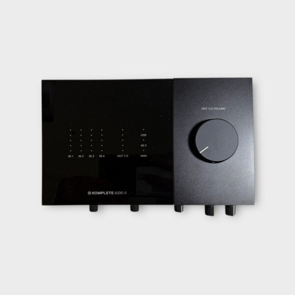 Native Instruments Komplete Audio 6 MK2 6 in 6 out Interface 24bit (SPG064509)