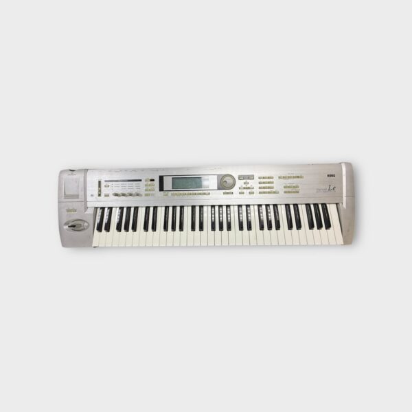 KORG TRITON Le 61 key Synthesizer Keyboard Music Workstation (Read) (SPG064485)