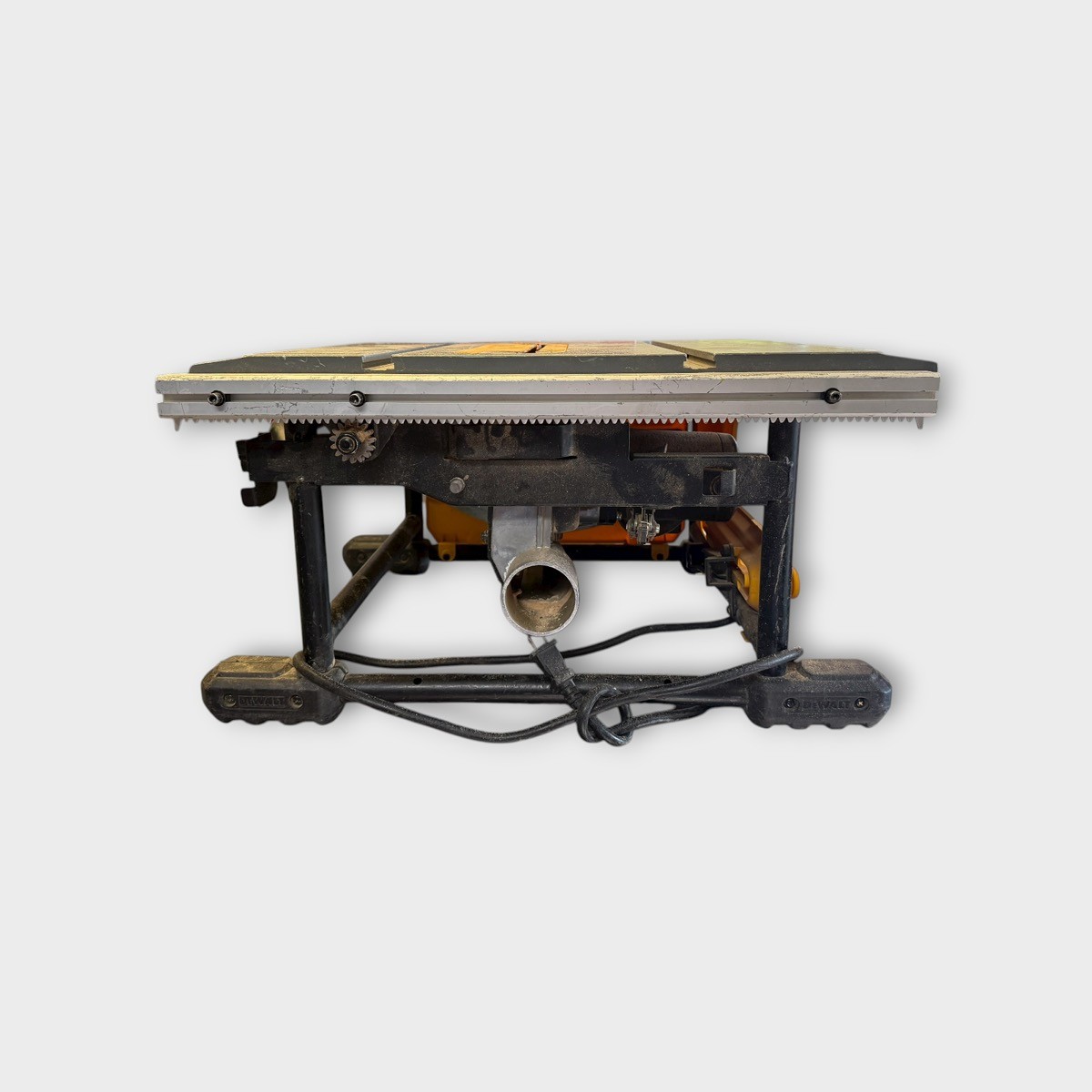 DEWALT DWE7485R 15A 8-1/4" Corded Table Saw (Pickup Only) READ Ad (SPG064533)