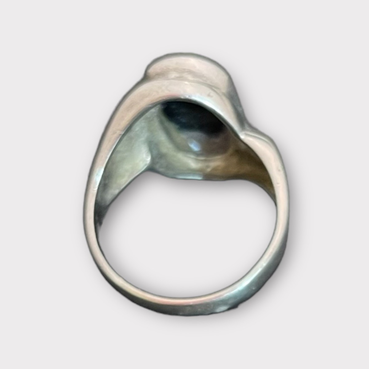 Lady's Silver Ring with Black Oval Stone 2.8dwt Size:6 (SPG052365)