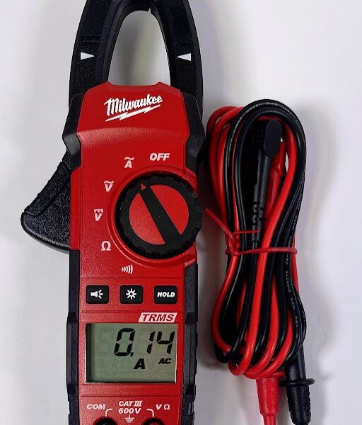 Milwaukee 2235-20 400 Amp CAT III 600V AC Digital Clamp Meter w/Leads