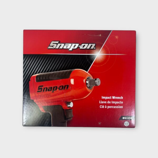 SNAP-ON MG1250 3/4” Drive Heavy-Duty Air Impact Wrench - Red - w/ Cover