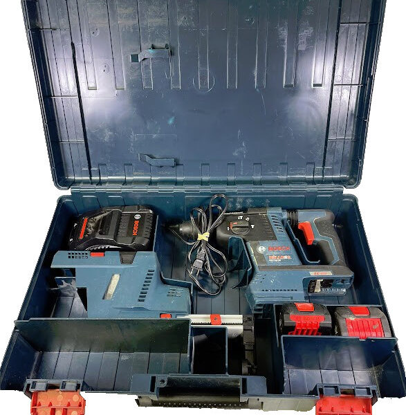 Bosch GBH18V-26 18V Li-Ion Brushless 1/2" Bulldog Rotary Hammer w/Dust Collector