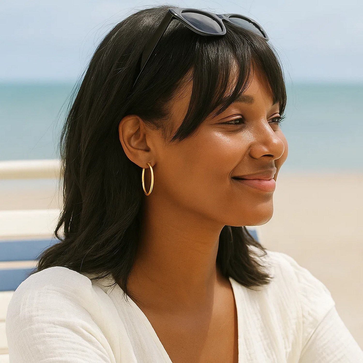 14k Yellow Gold Polished Hoop Earrings (3x20mm) - Image 3