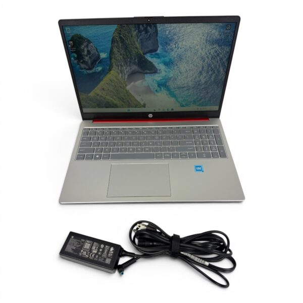 HP 15-FD0083WM 15.6" HD Pentium N200 1.8GHz UHD Graphics 4GB 128GB (SPG065672)