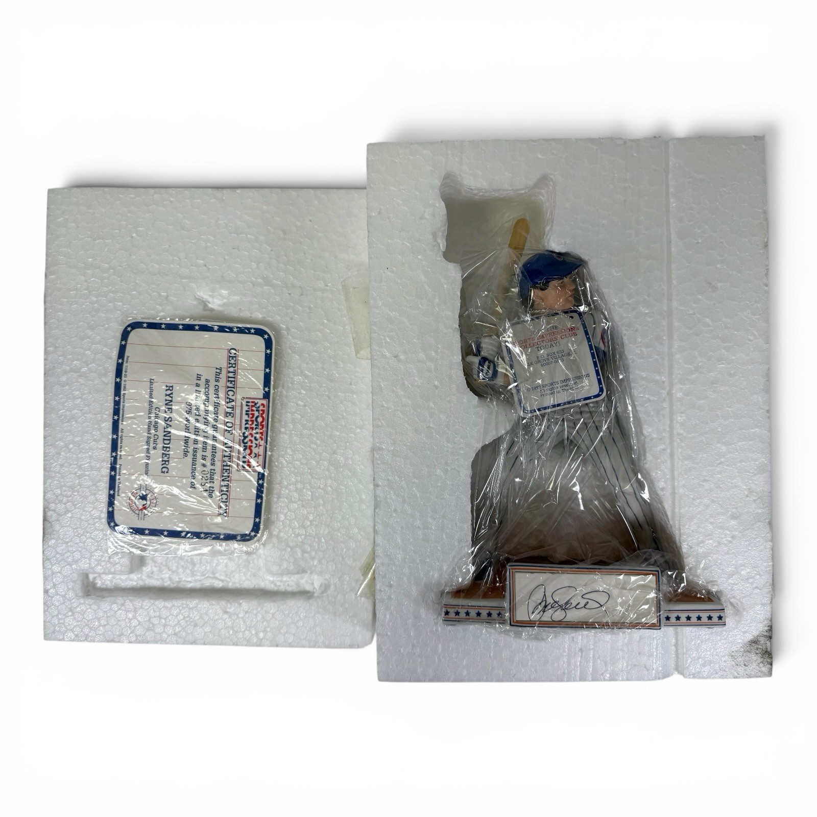 Ryne Sandberg Signed Sports Impressions Autographed Figurine Auto SI Figure NICE