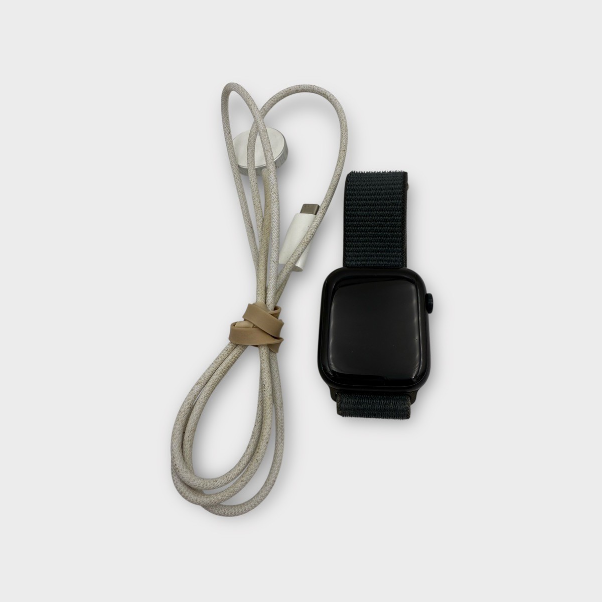 APPLE Watch Series 9 45mm Black Aluminum GPS+Cellular w/Sport Loop (SPG063996)