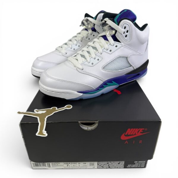 Air Jordan 5 Retro GS Grape 2025 Style # HQ7980-100 Size 7Y (SPG066061)