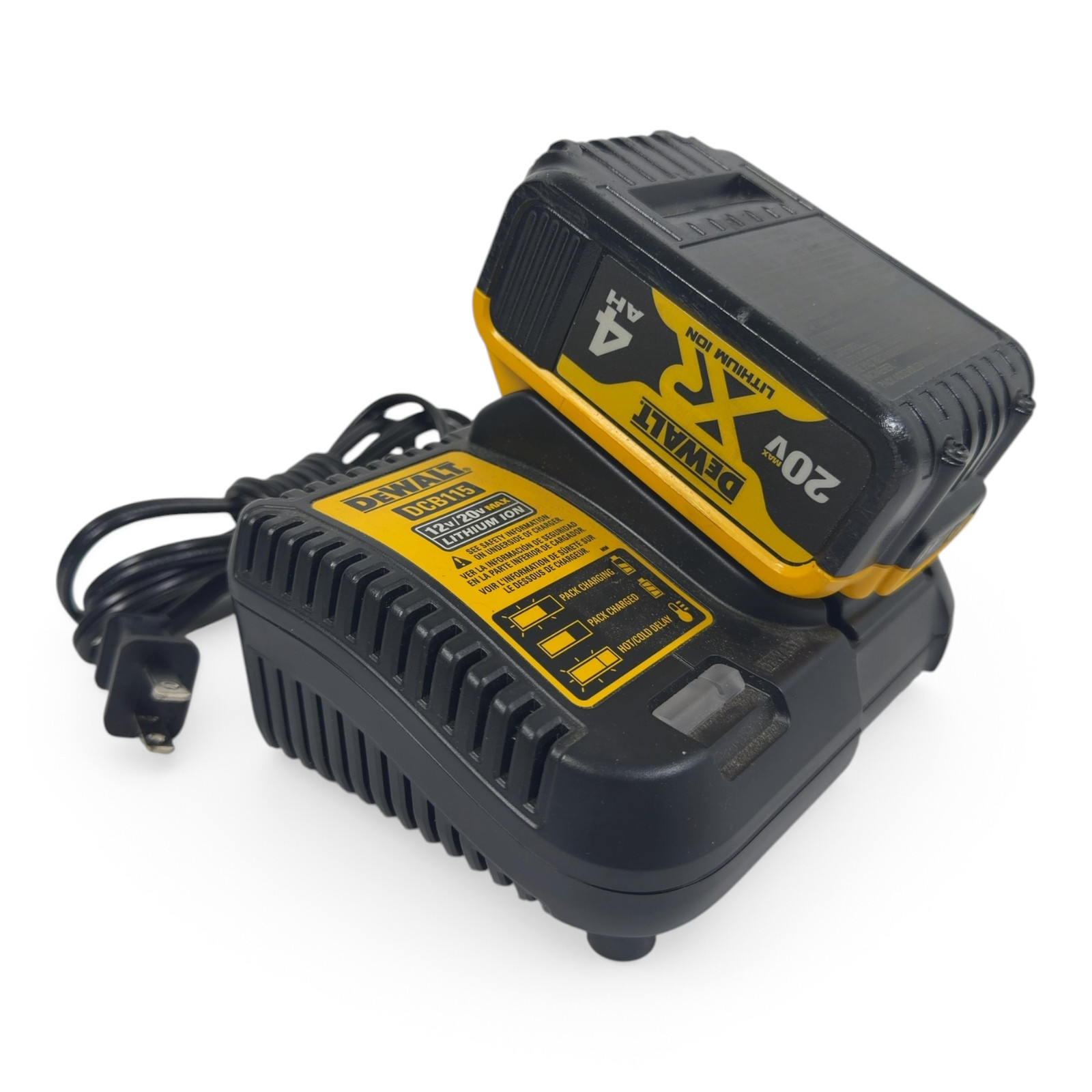 DeWalt DCB115 12V/20V Charger & DCB204 20V MAX XR 4.0Ah Battery Combo