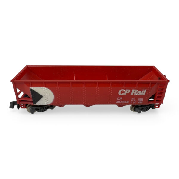 Con-Cor 40' 3-Bay Hopper Car CP Rail #358244 (1651-Q) with Box