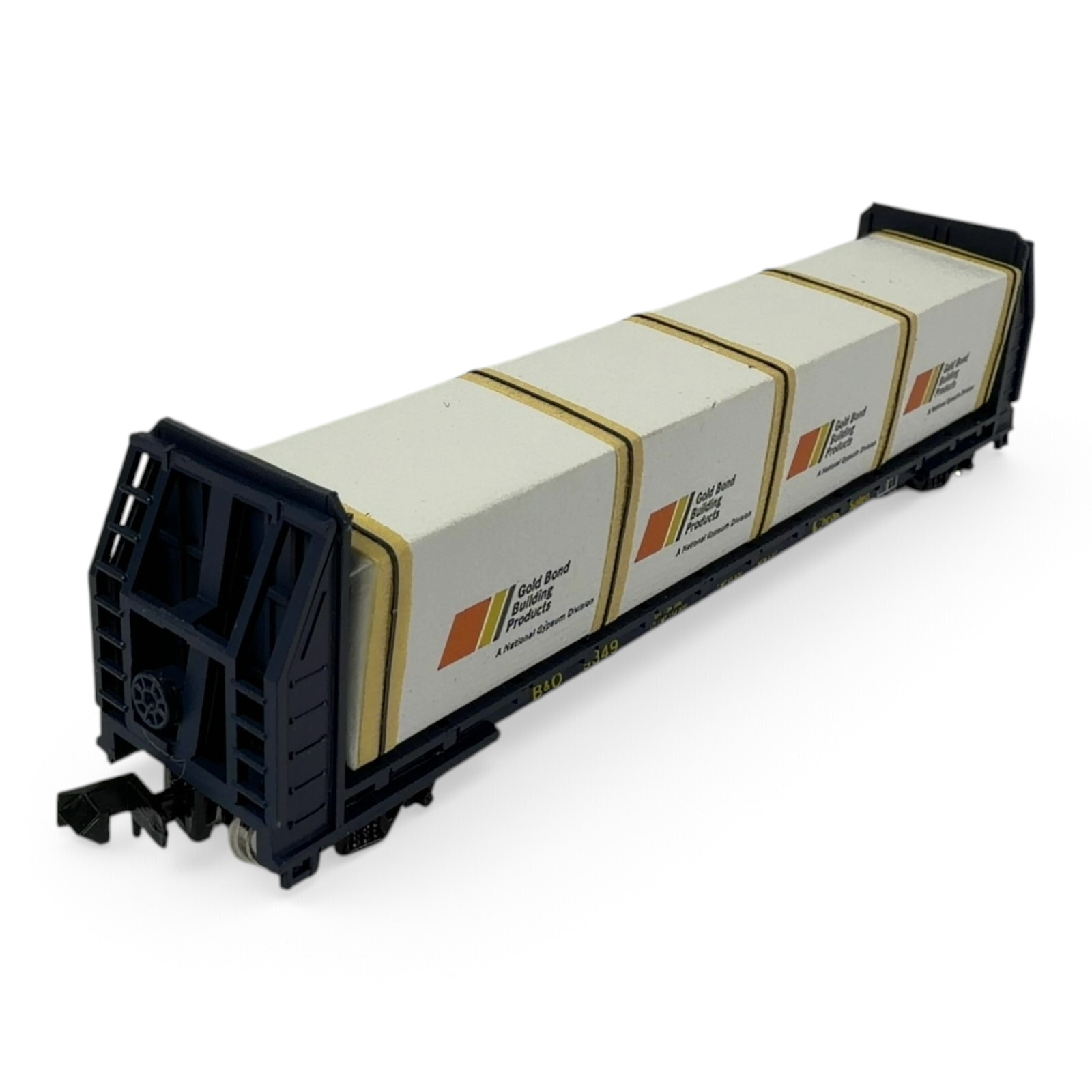 Con-Cor #0001-1221C 60' Bulkhead Flat Train Car Chessie System Gold Bond