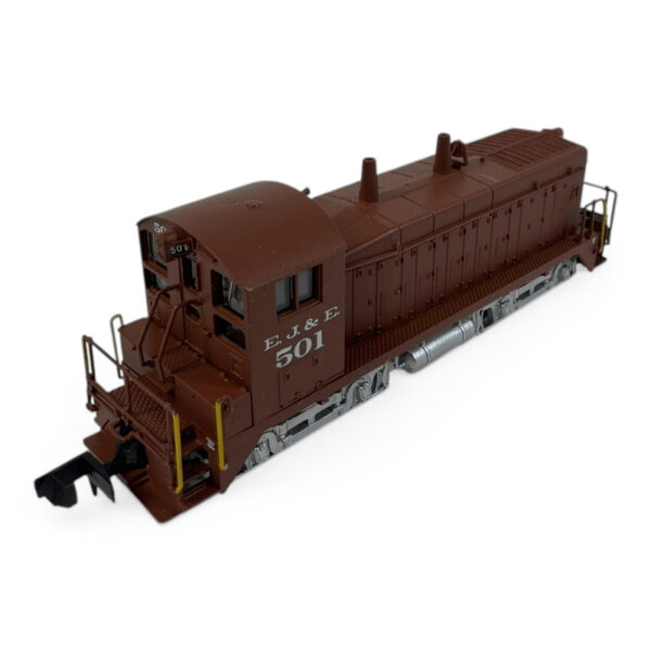 Life-Like N Scale SW9/1200 E.J.&E. 501 Locomotive w/ Case (Item 7869)