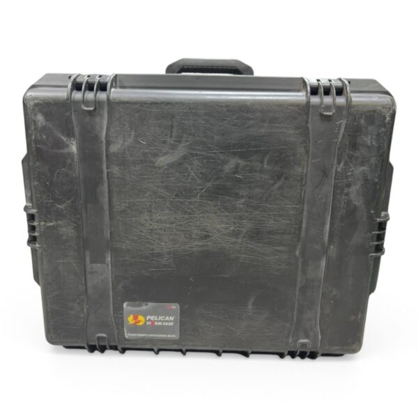 Pelican Storm Rolling Hard Case – Fair, No Foam, Heavy - Pickup Only (SPG066484)