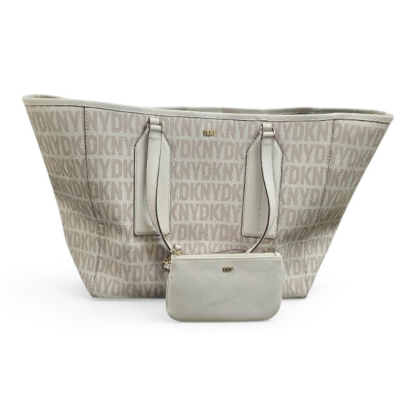DKNY Grayson Large Tote with Wristlet - New with Tag (SPG062500)